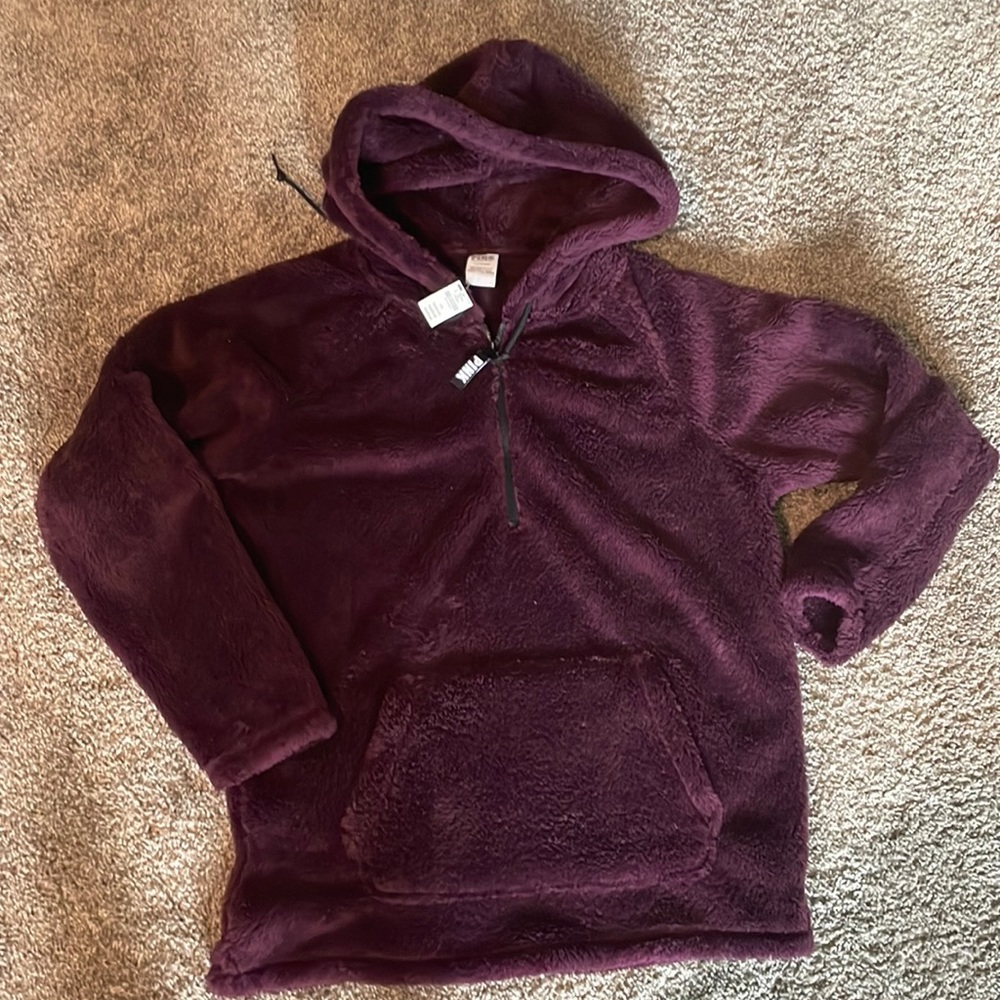NWT pink Victorias Secret Large L Sherpa sweater jacket retails $80 burgundy